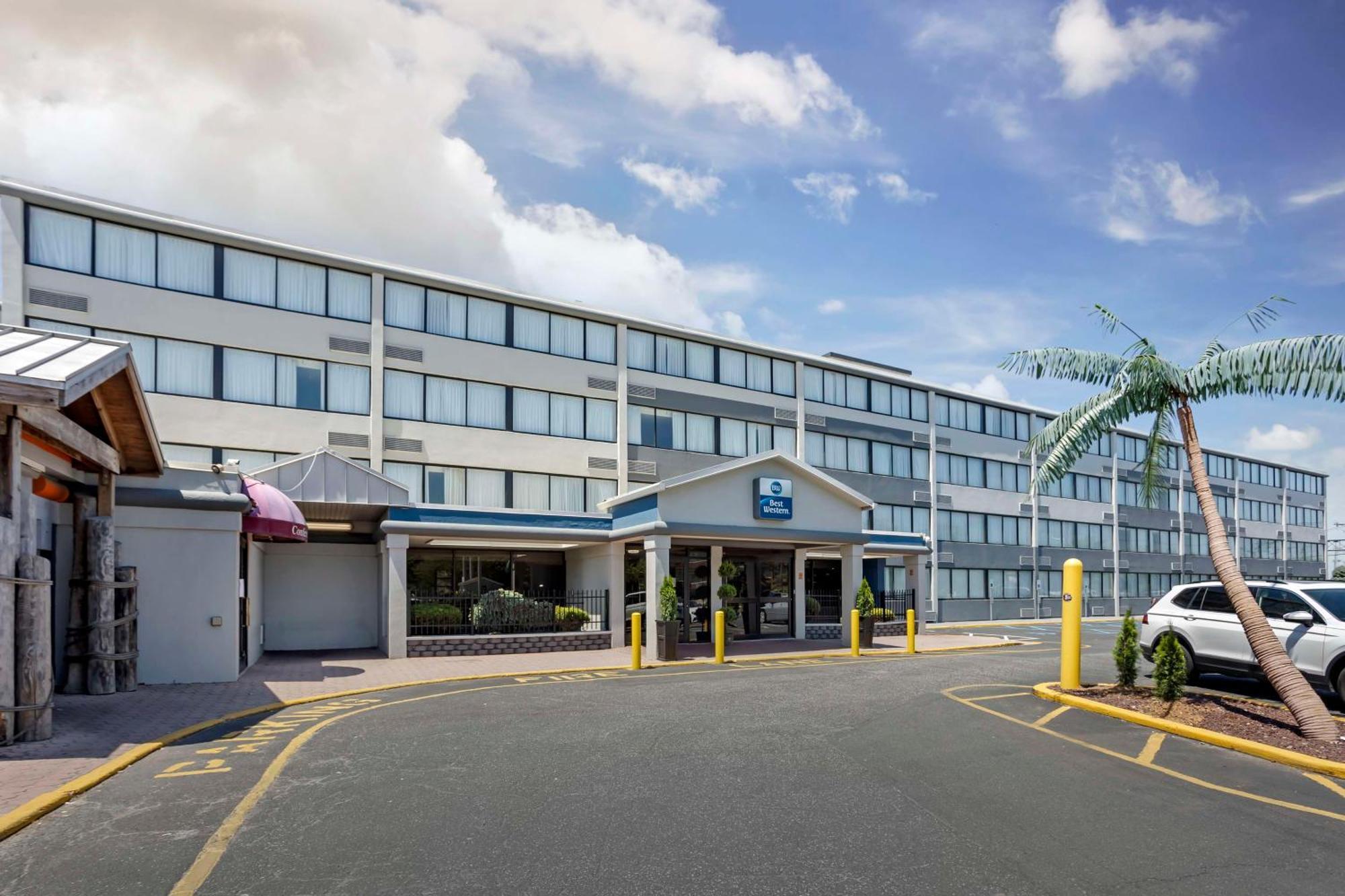 Best Western Rutgers University Hotel Ист-Брунсвик Экстерьер фото